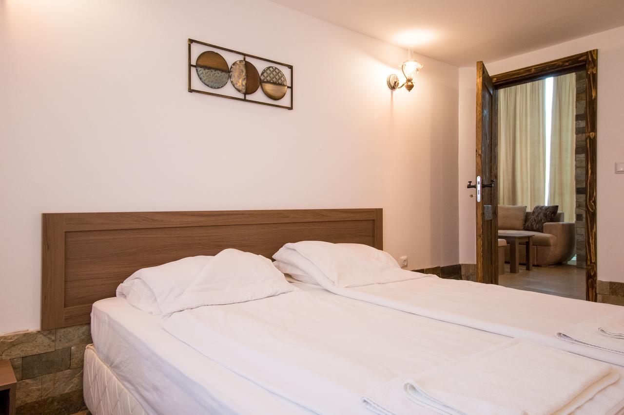 Guest Apartments Trigor City Saints Constantine and Helena Екстер'єр фото